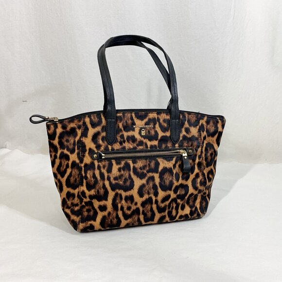 Michael Kors Leopard Nylon Kelsey Tote Bag Purse - Picture 2 of 13
